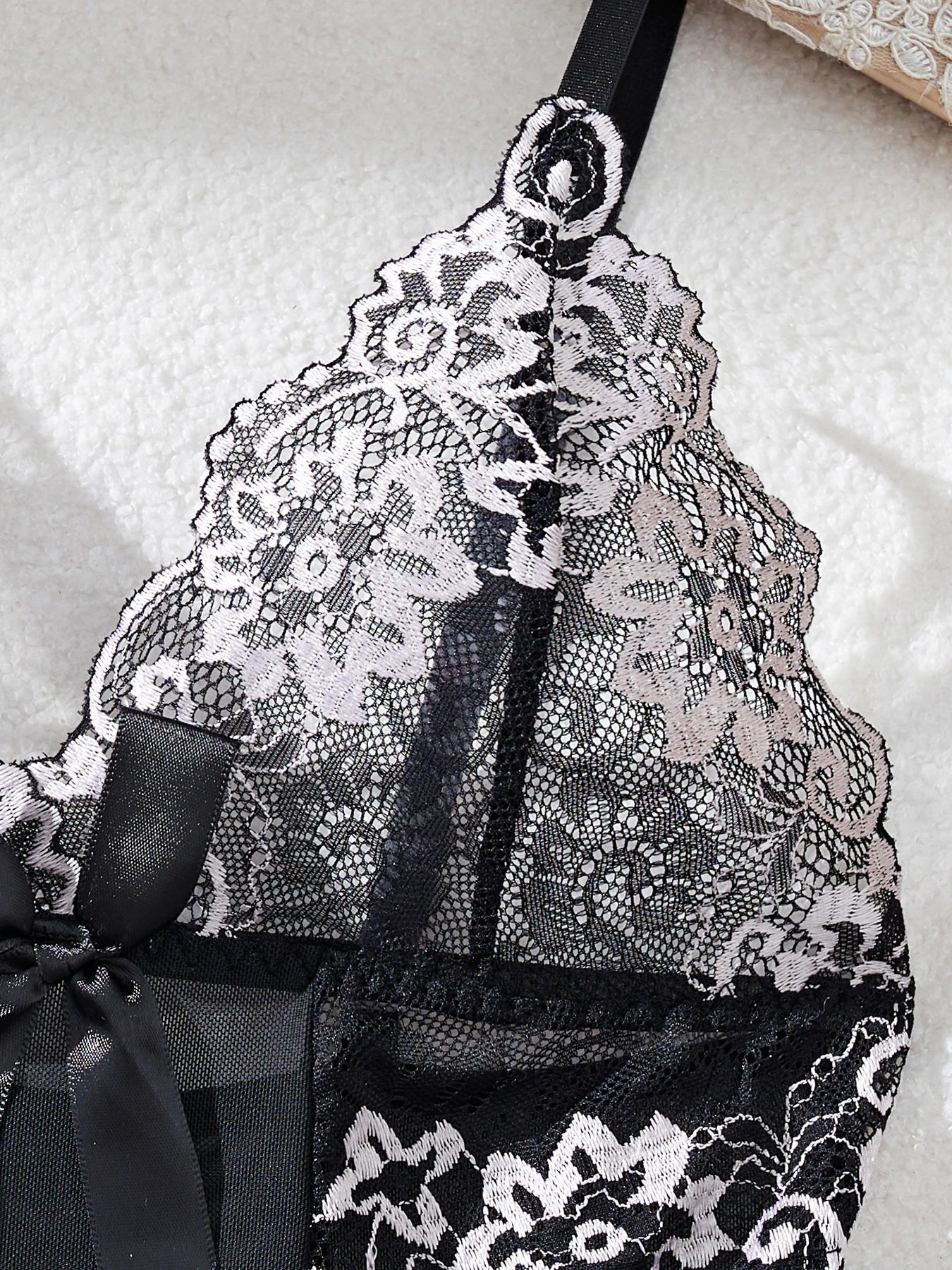 Contrast Black Sexy Lingerie Women Underwear Transparent Sleepwear Lace Nightdress and Thongs Pijamas Sets Female Sexy Nighty